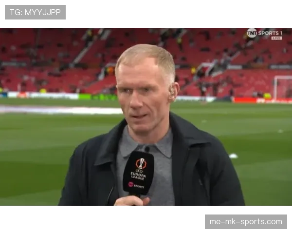 杰拉德与斯科尔斯在中场组织上出现分散趋势